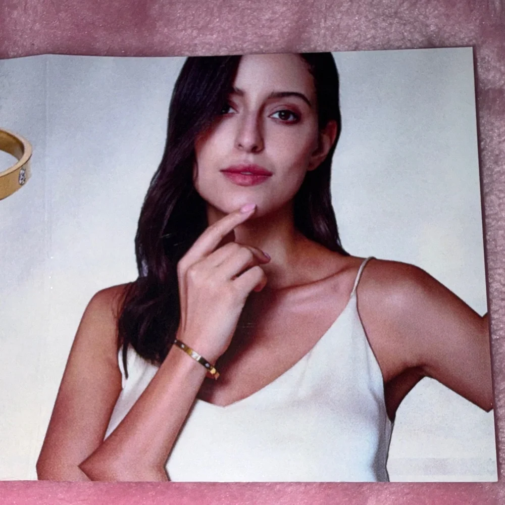 AD Allen & Danmi 18k Rose Gold Plated Love Bangle NWT - Picture 9 of 10